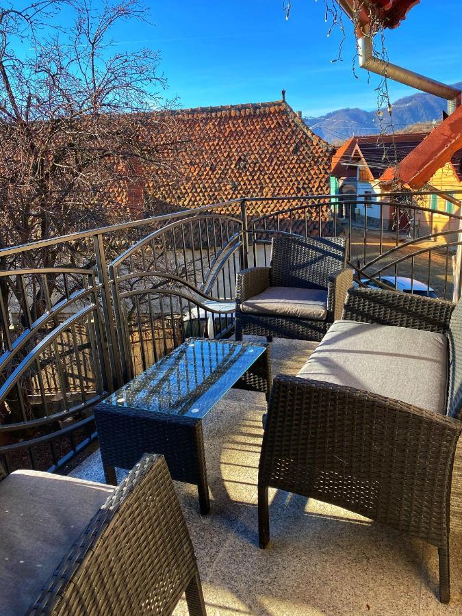 Casa Leny Hotell Tohanu Nou Exteriör bild